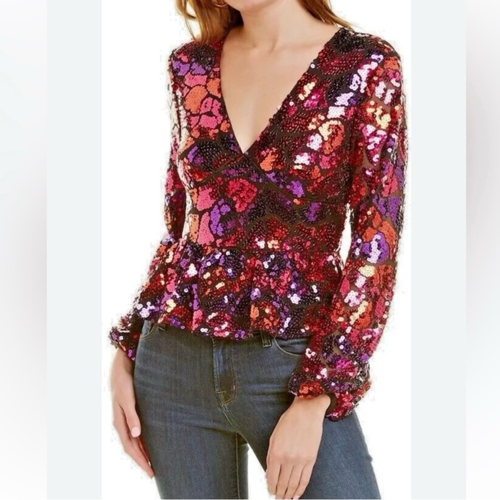 Melloday NWT Colorful Sequin Mosaic‎ Design Top Size M